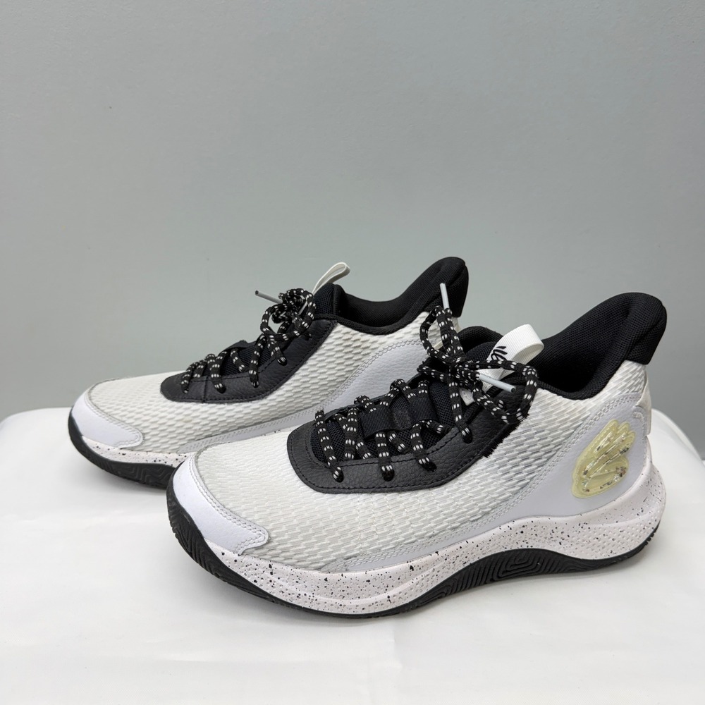 Under Armour Stephen Curry 3Z7 Basketball Shoes White‎ Black 3026622-101 Mens 8 - Picture 2 of 8